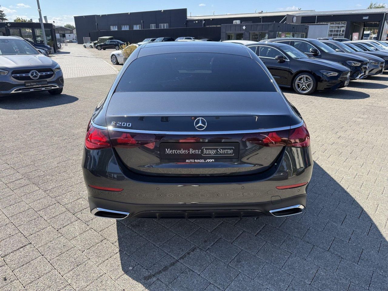 Mercedes-Benz E-Klasse – Bild 6