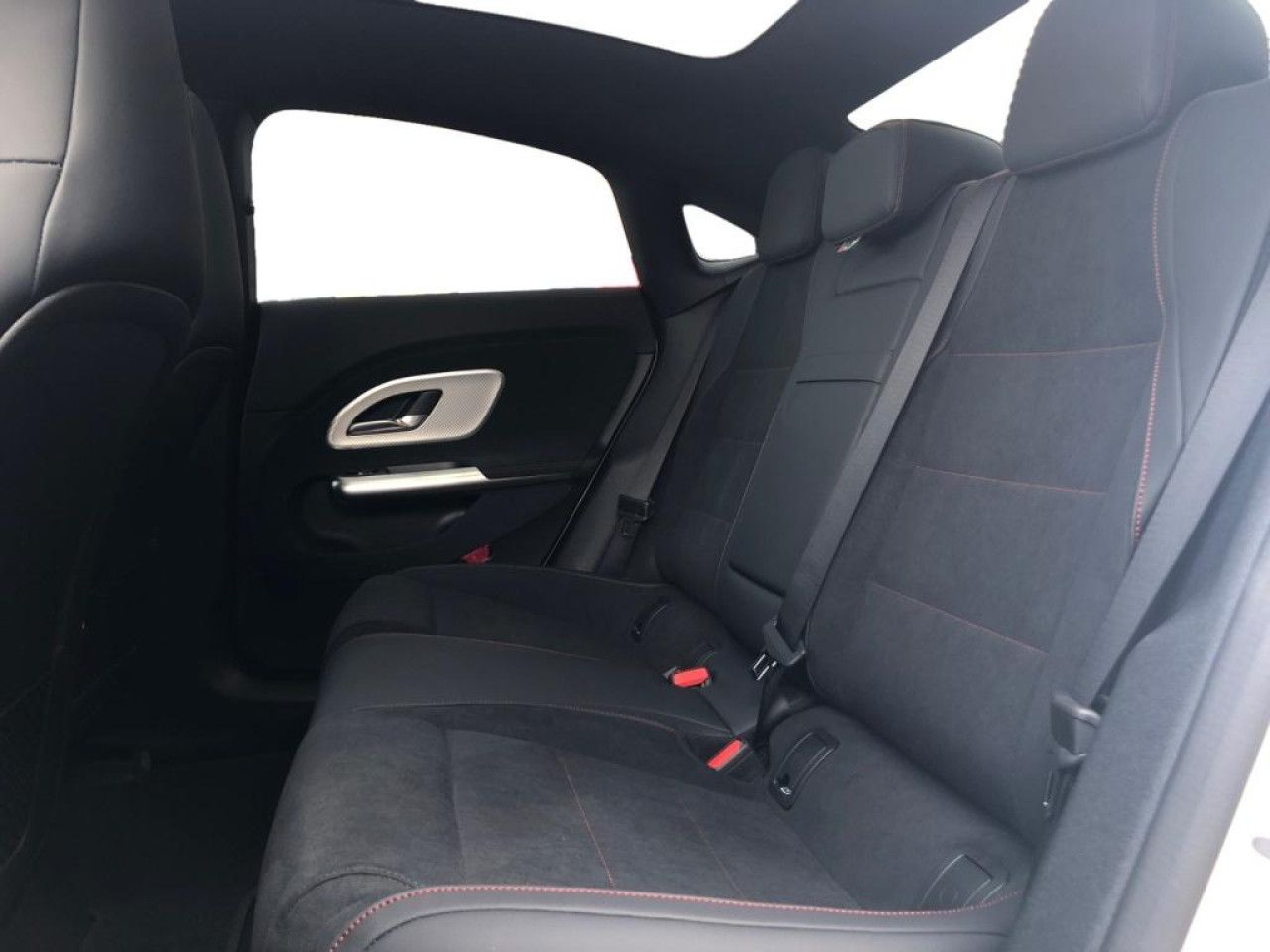 Mercedes-Benz CLA – Bild 7