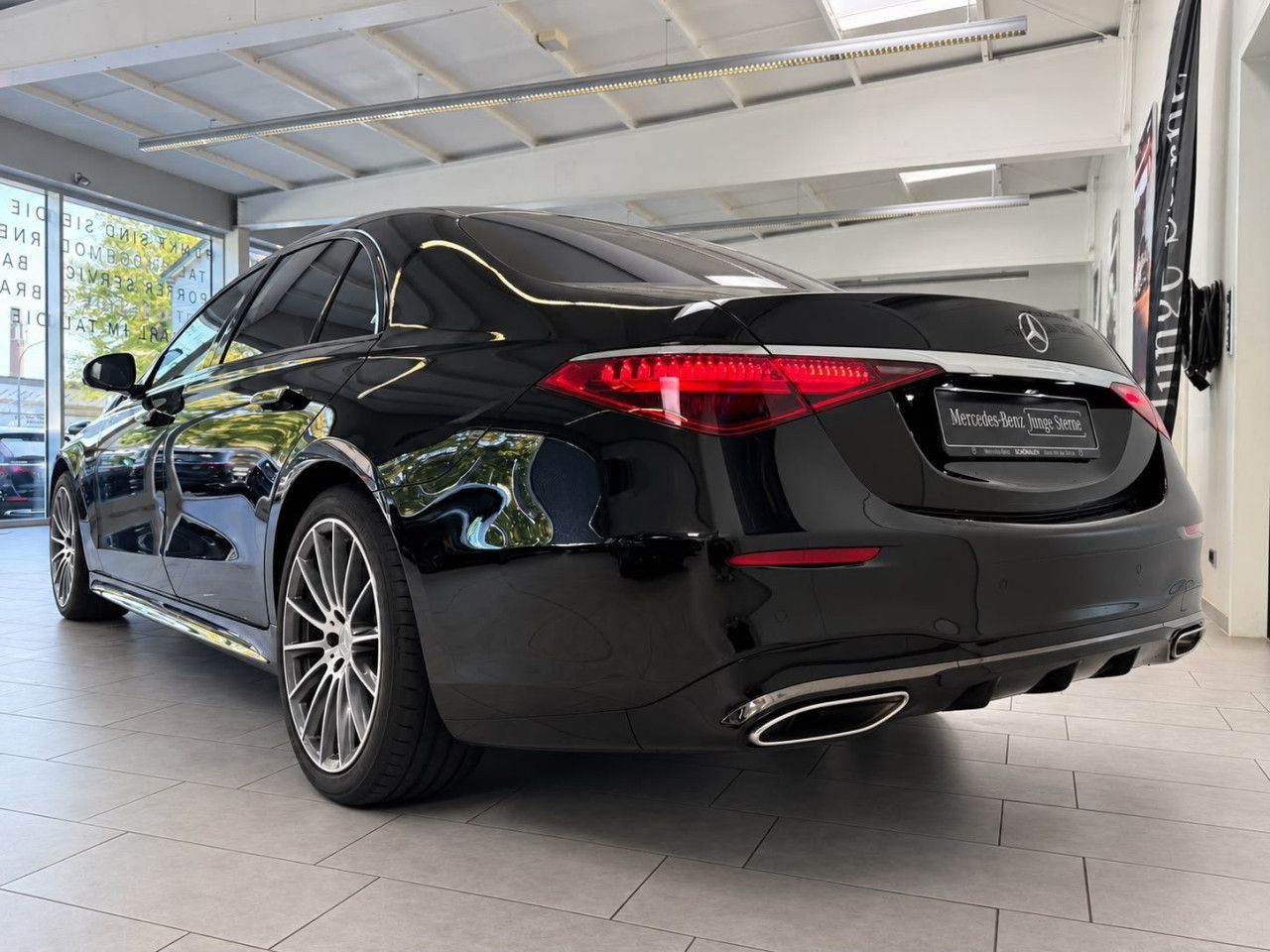 Mercedes-Benz S-Klasse – Bild 2