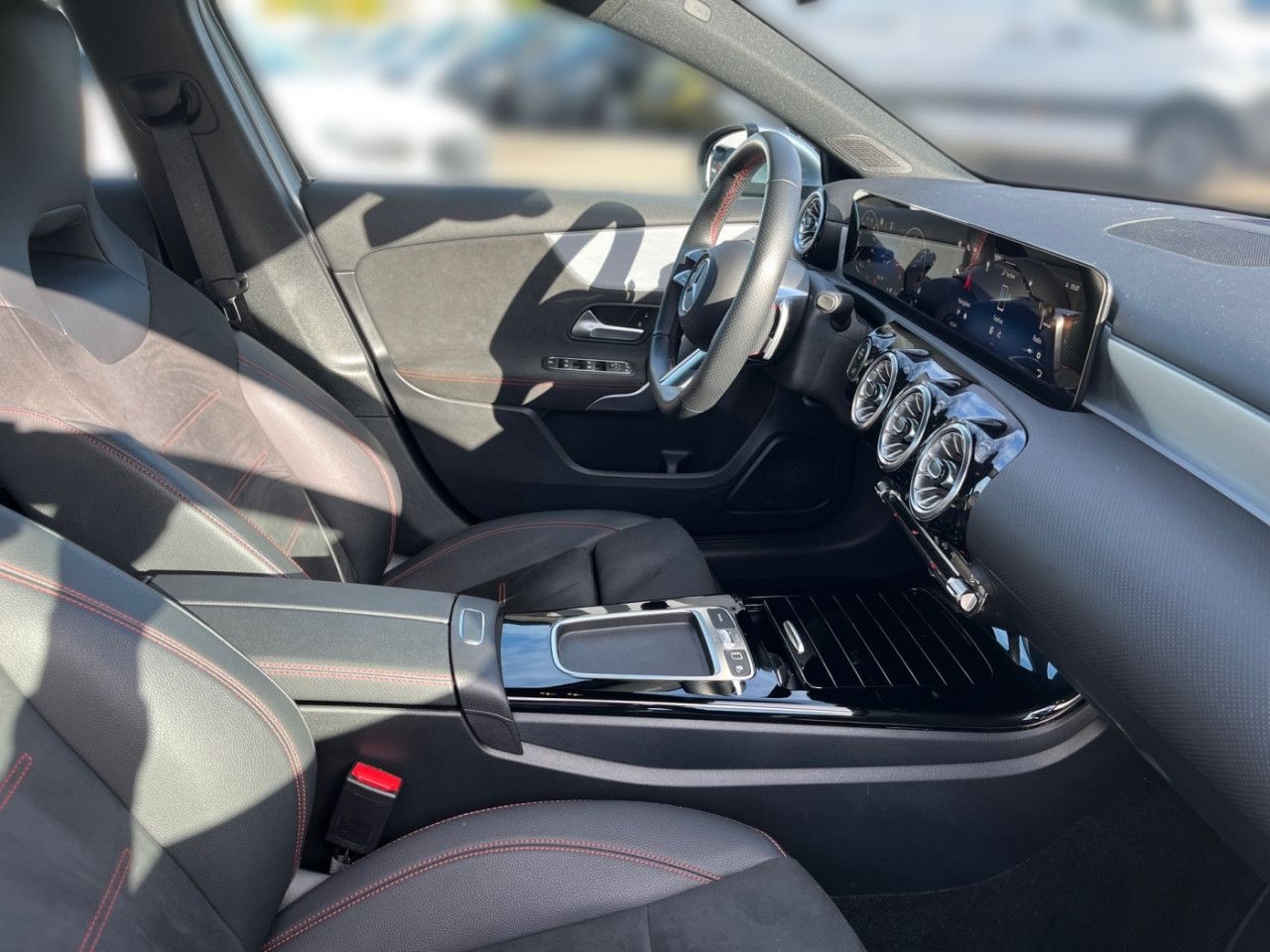Mercedes-Benz A-Klasse – Bild 14