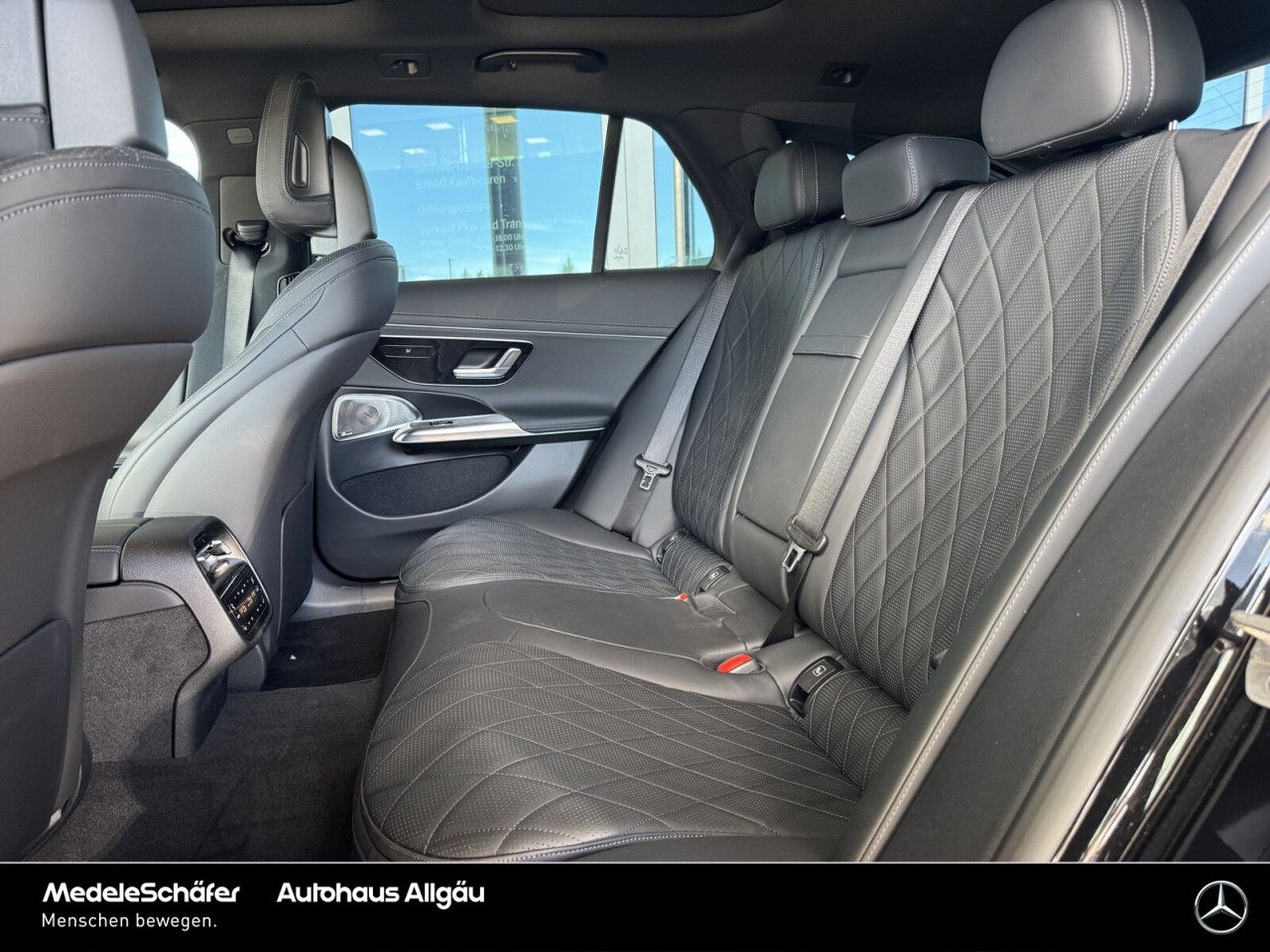 Mercedes-Benz E-Klasse – Bild 10