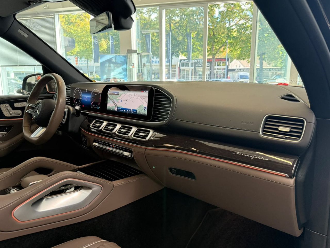 Mercedes-Benz GLS – Bild 15