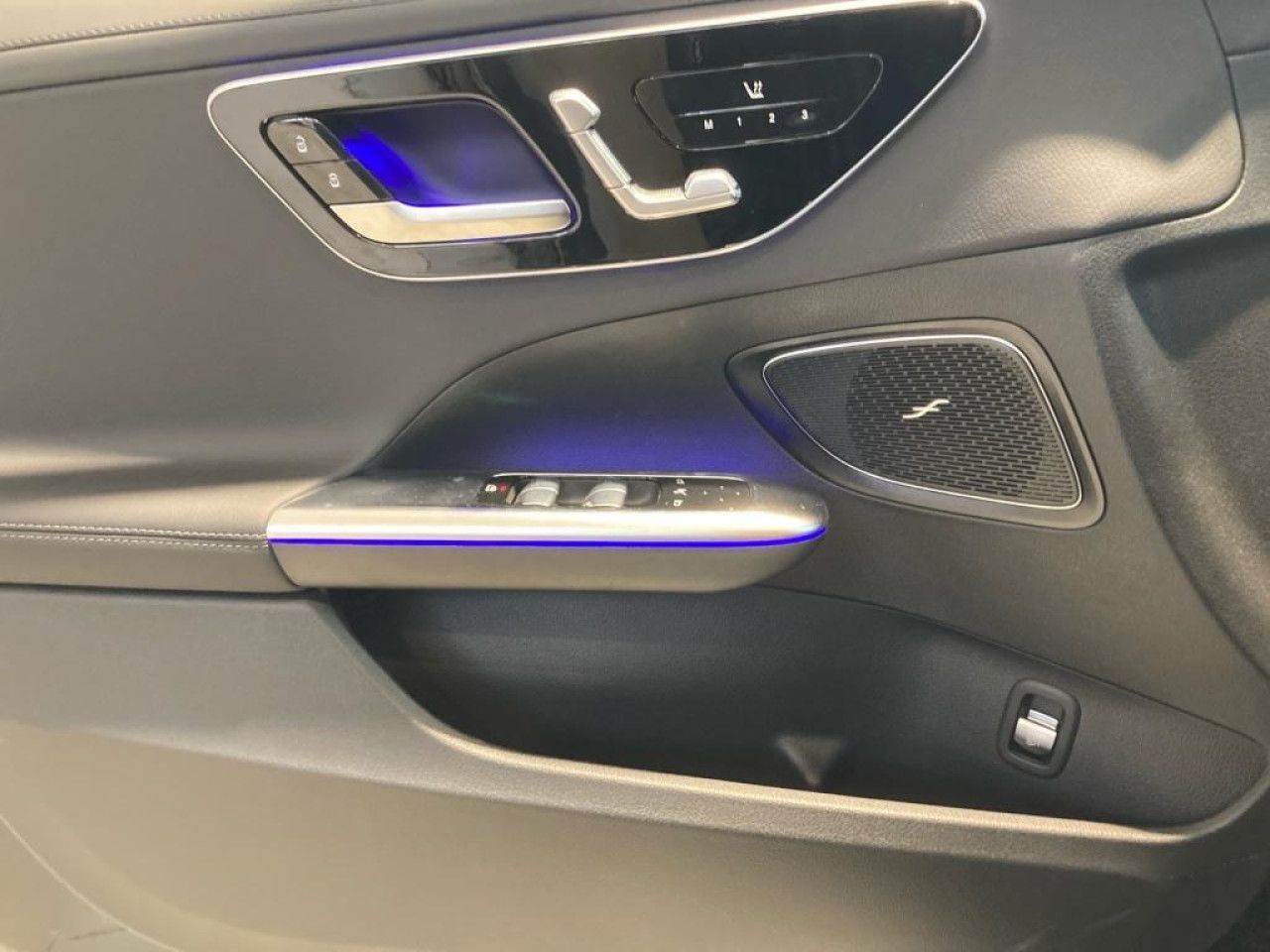 Mercedes-Benz C-Klasse – Bild 14