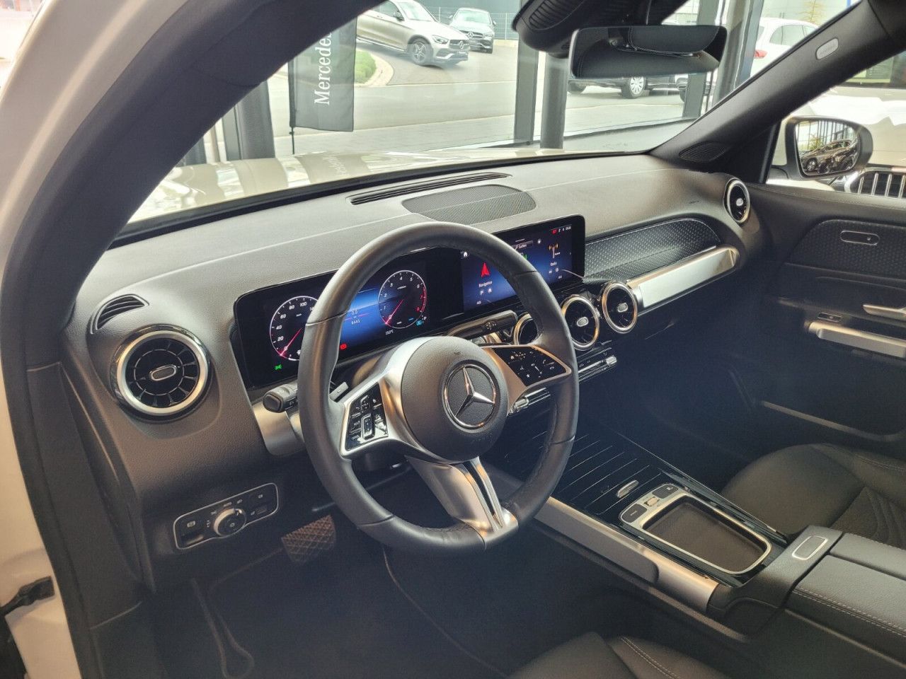 Mercedes-Benz GLB – Bild 10