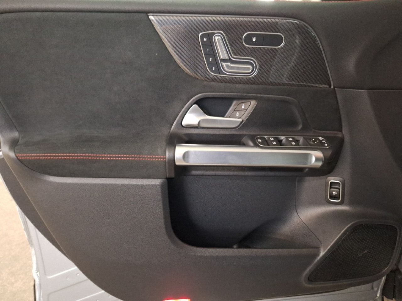 Mercedes-Benz GLB – Bild 10