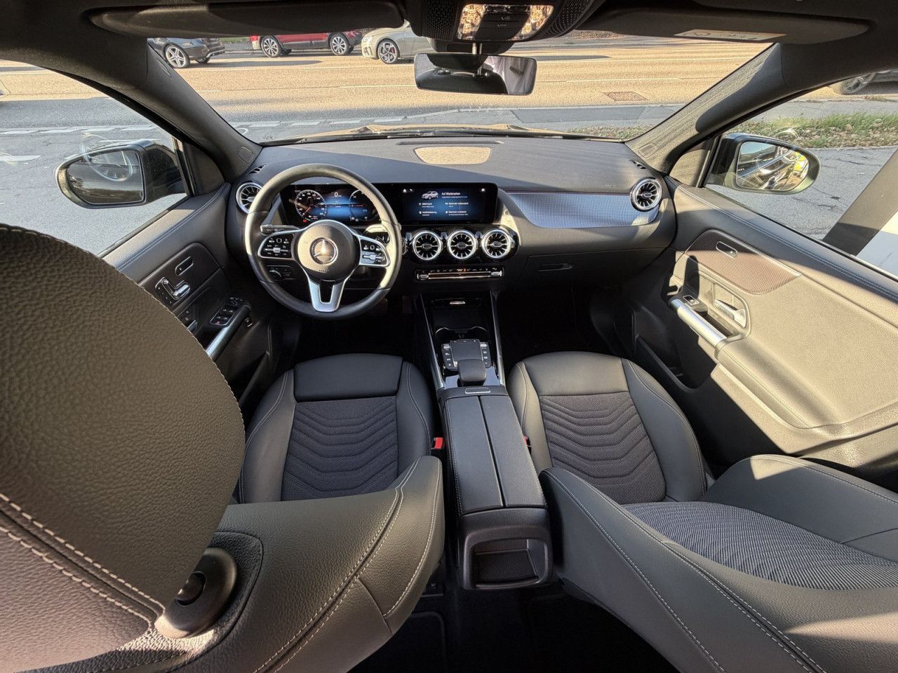 Mercedes-Benz EQA – Bild 7
