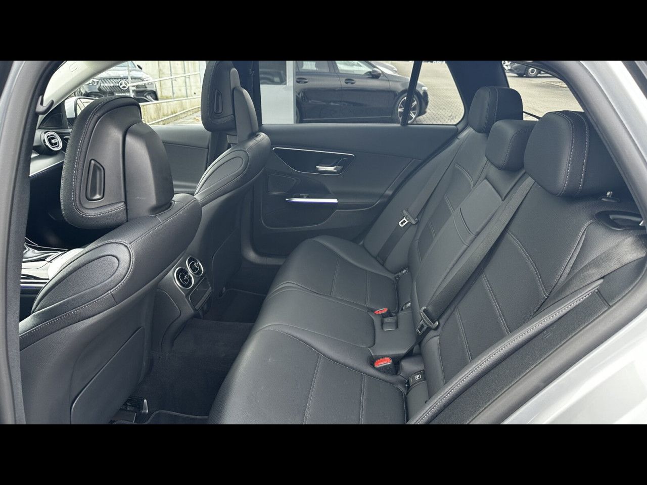 Fahrzeugbild 19 / 30