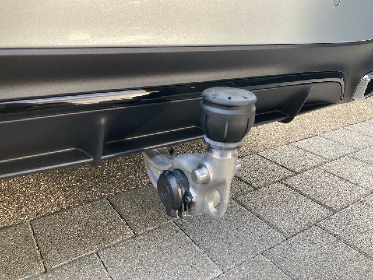 Mercedes-Benz E-Klasse – Bild 13