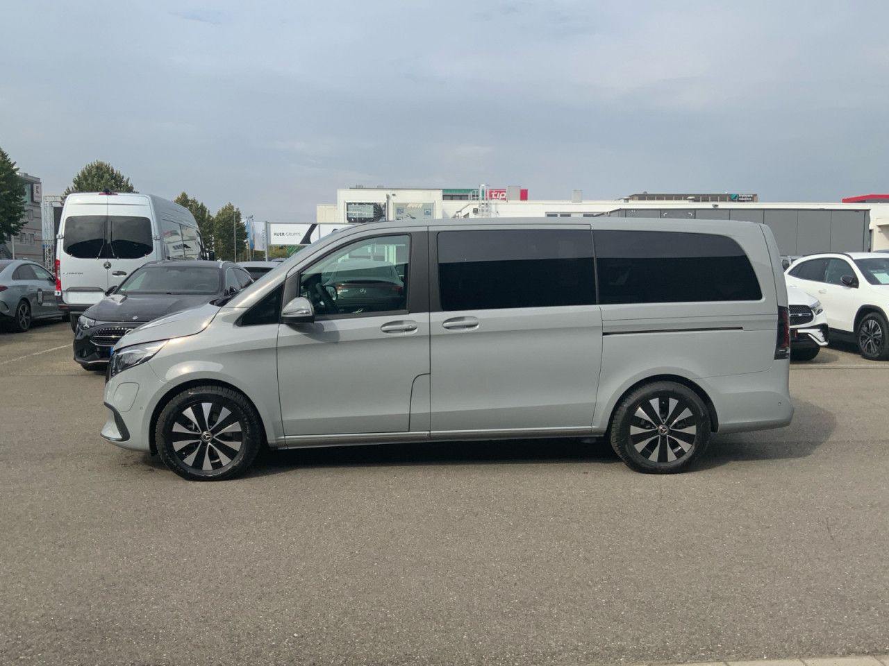 Mercedes-Benz EQV – Bild 2