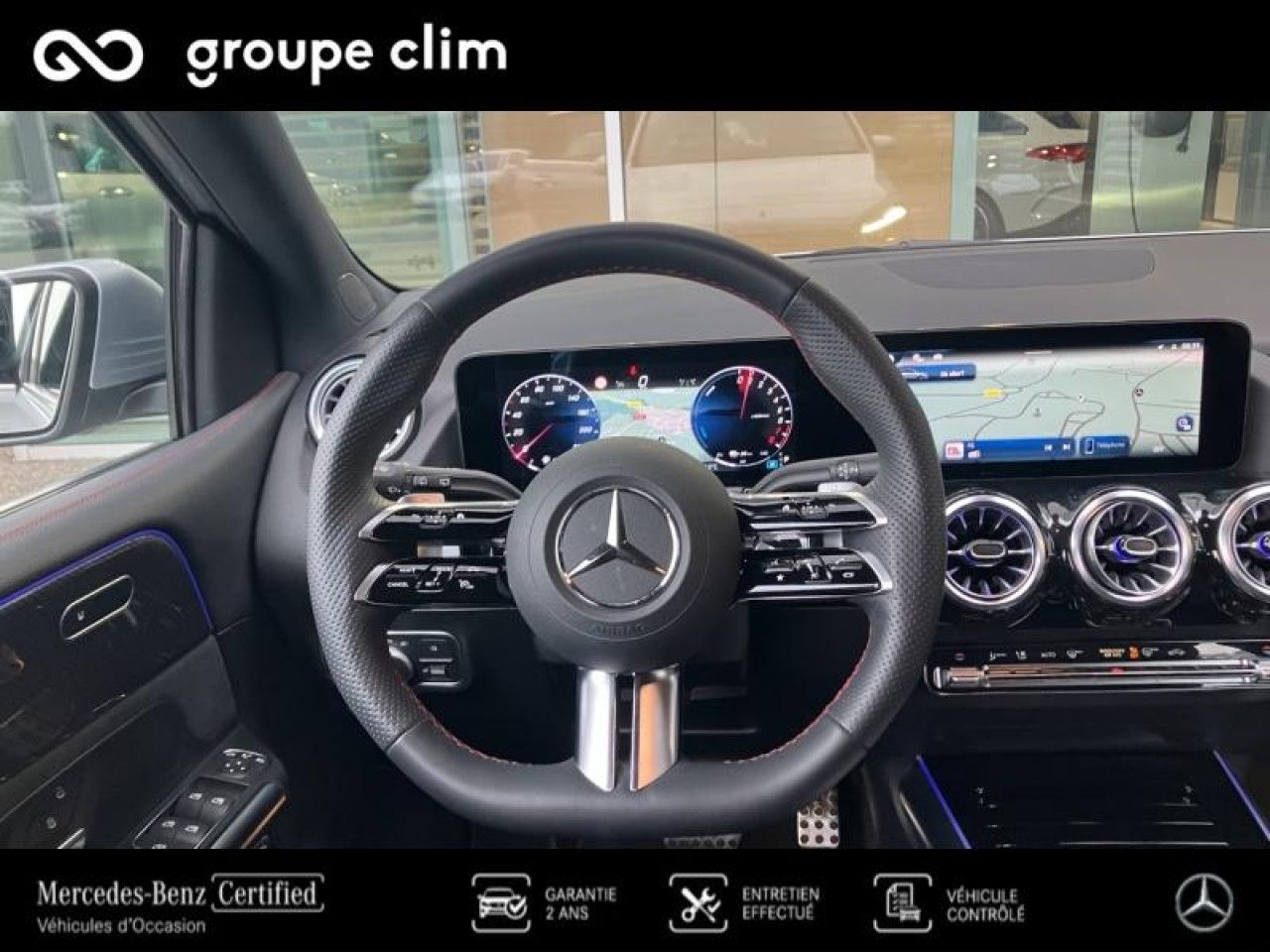 Photo du véhicule 8 / 18