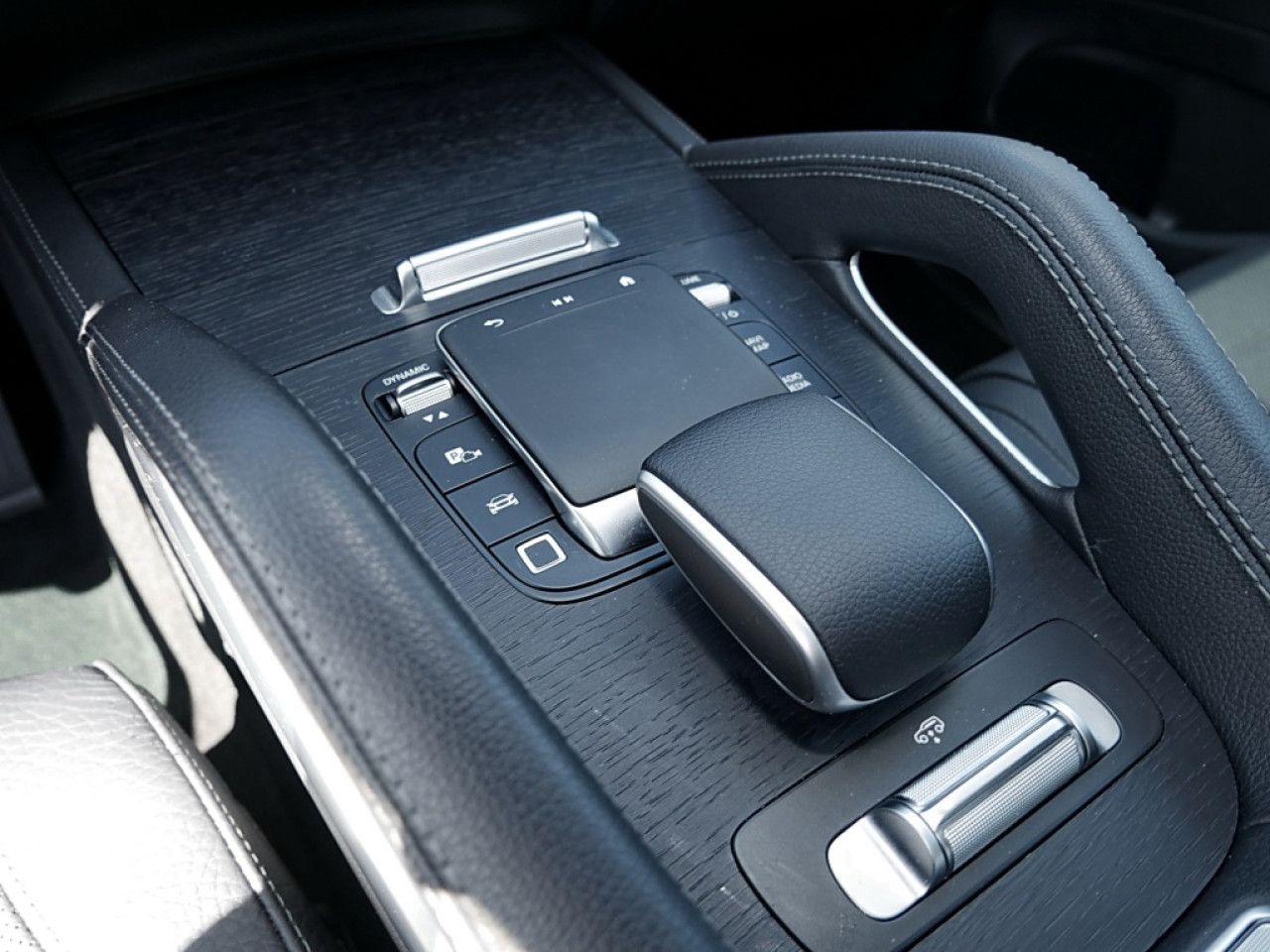 Mercedes-Benz GLS – Bild 12