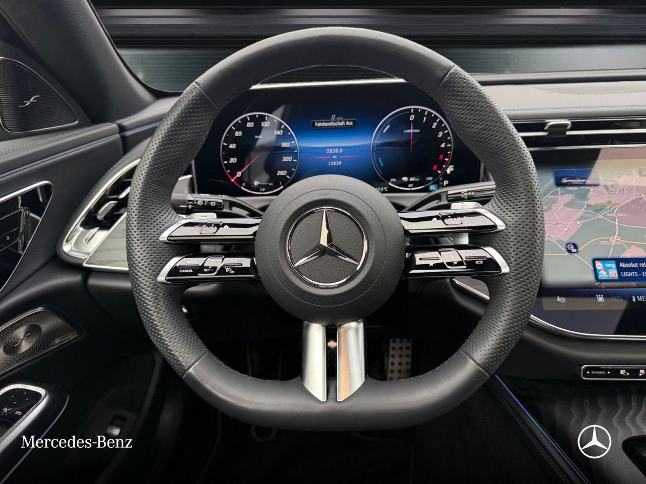 Mercedes-Benz E-Klasse – Bild 12