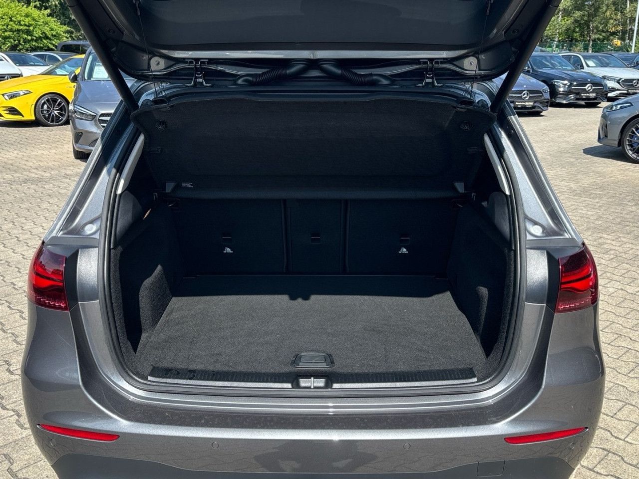 Mercedes-Benz B-Klasse – Bild 16