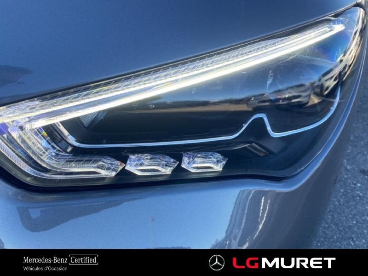 Photo du v&eacute;hicule 16 / 18