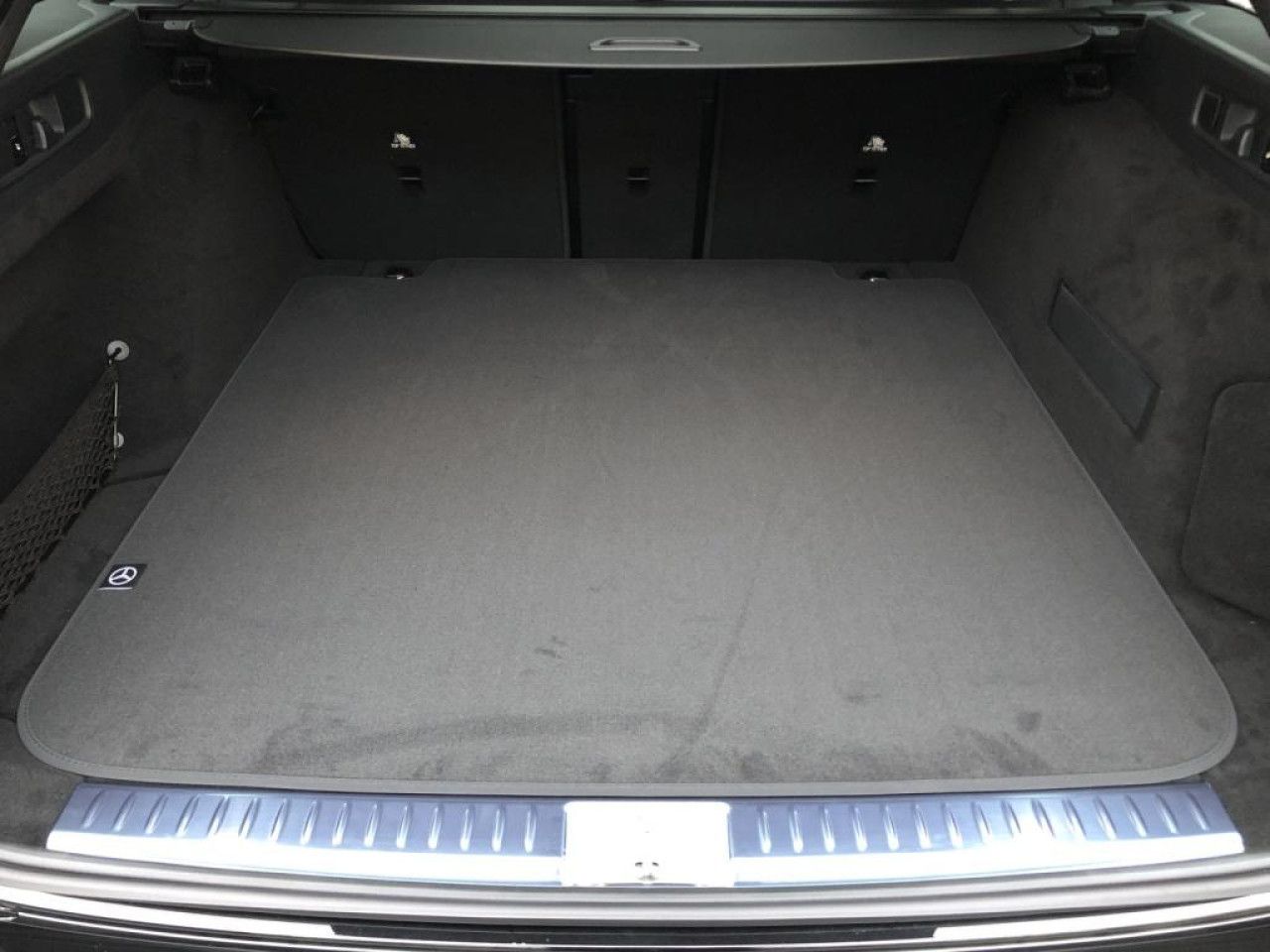Mercedes-Benz E-Klasse – Bild 12