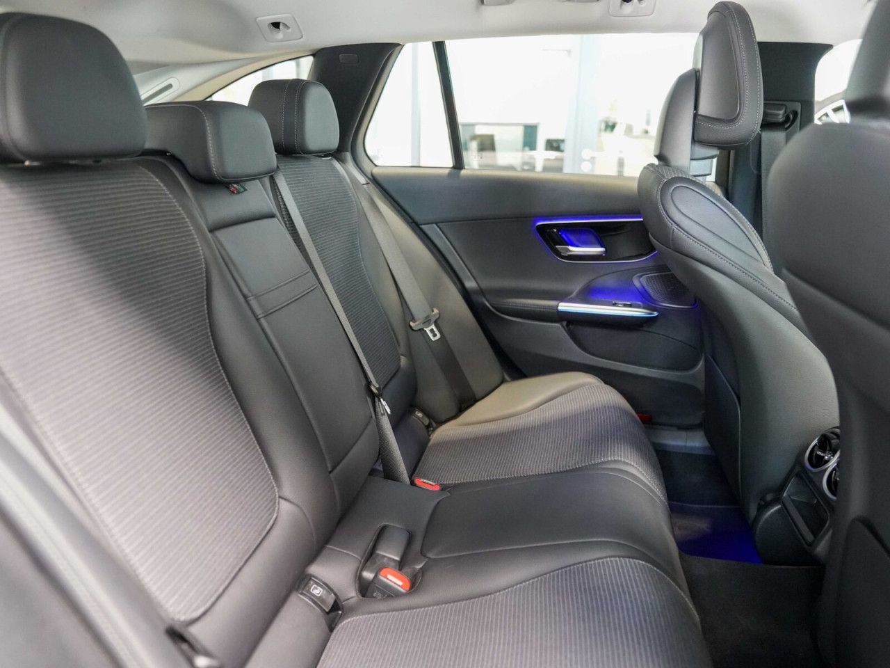 Mercedes-Benz C-Klasse – Bild 9