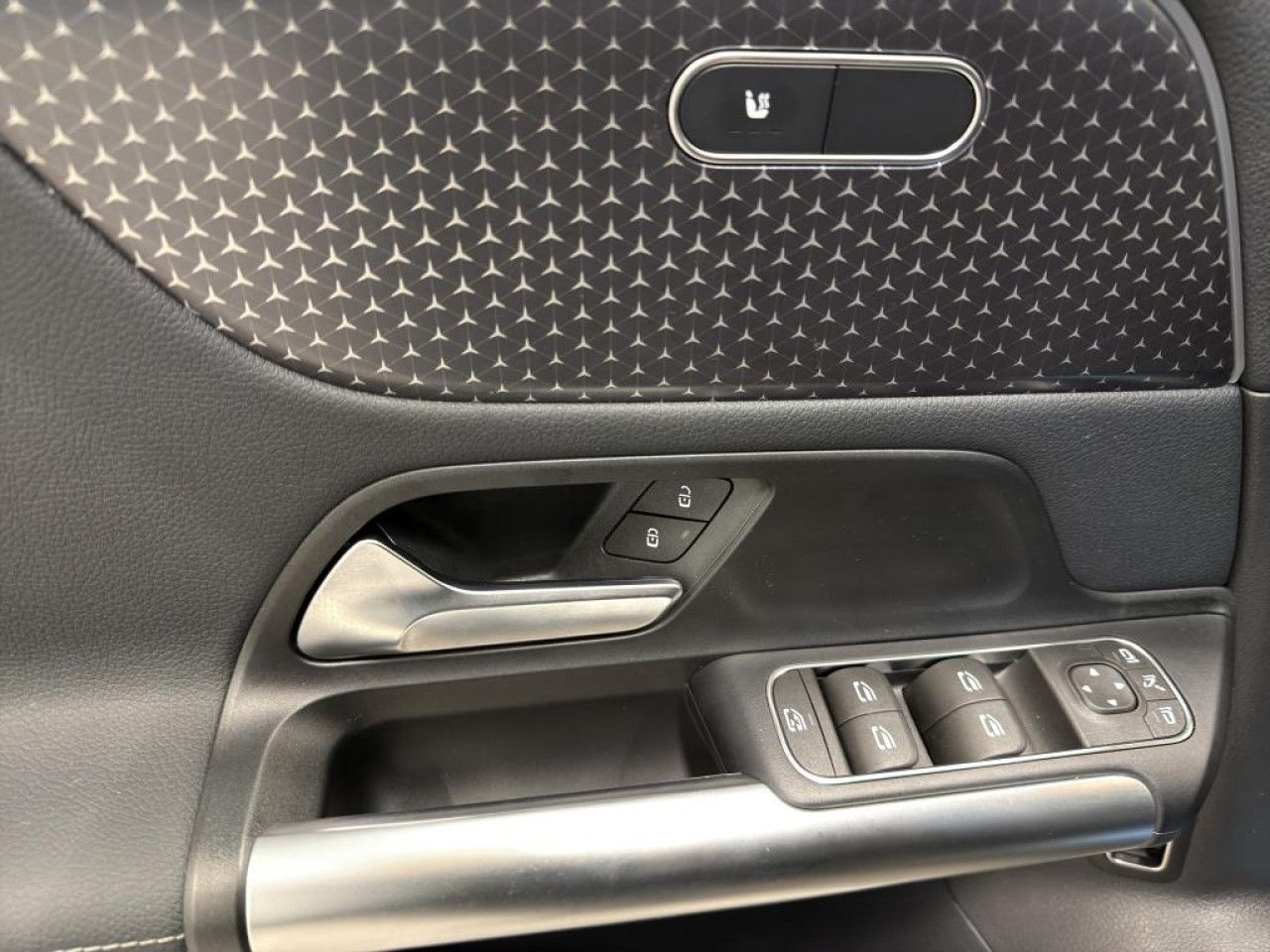 Fahrzeugbild 14 / 15