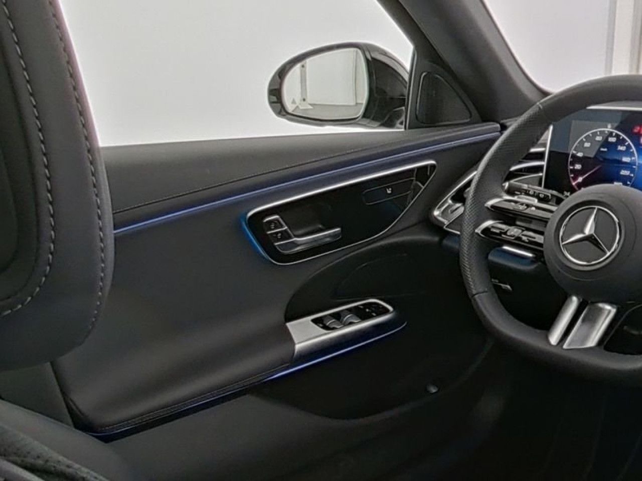 Mercedes-Benz E-Klasse – Bild 10