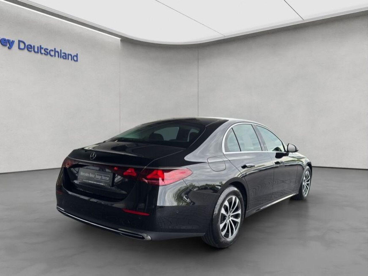 Mercedes-Benz E-Klasse – Bild 6