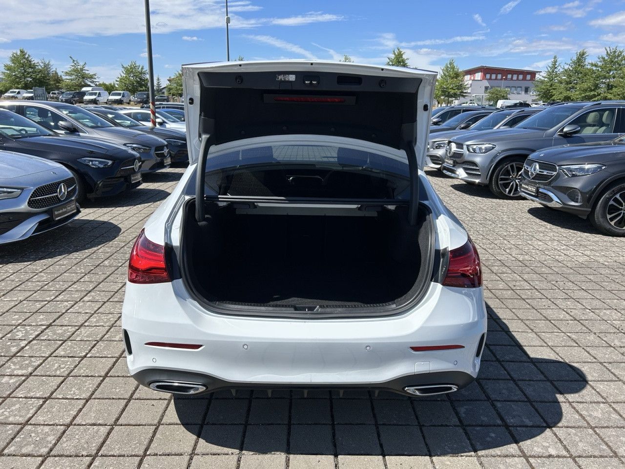 Fahrzeugbild 9 / 19