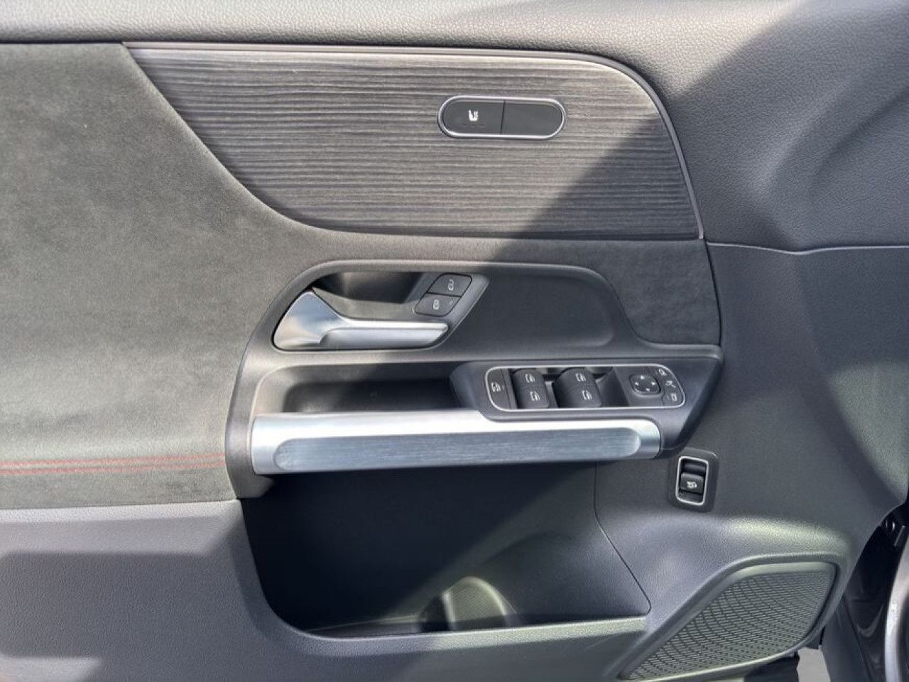 Fahrzeugbild 17 / 30