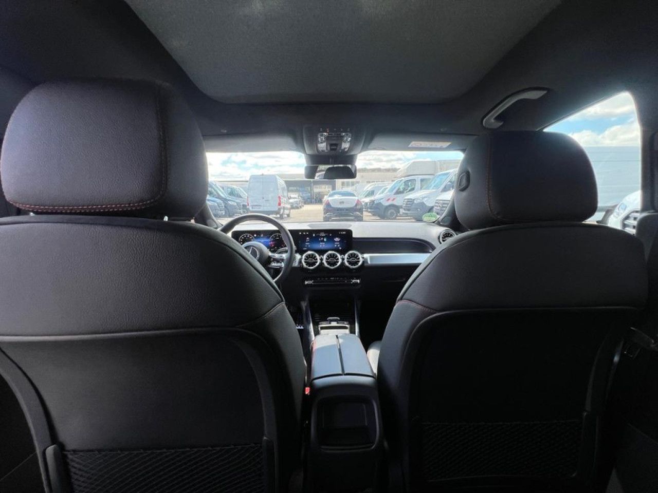 Mercedes-Benz GLB – Bild 25