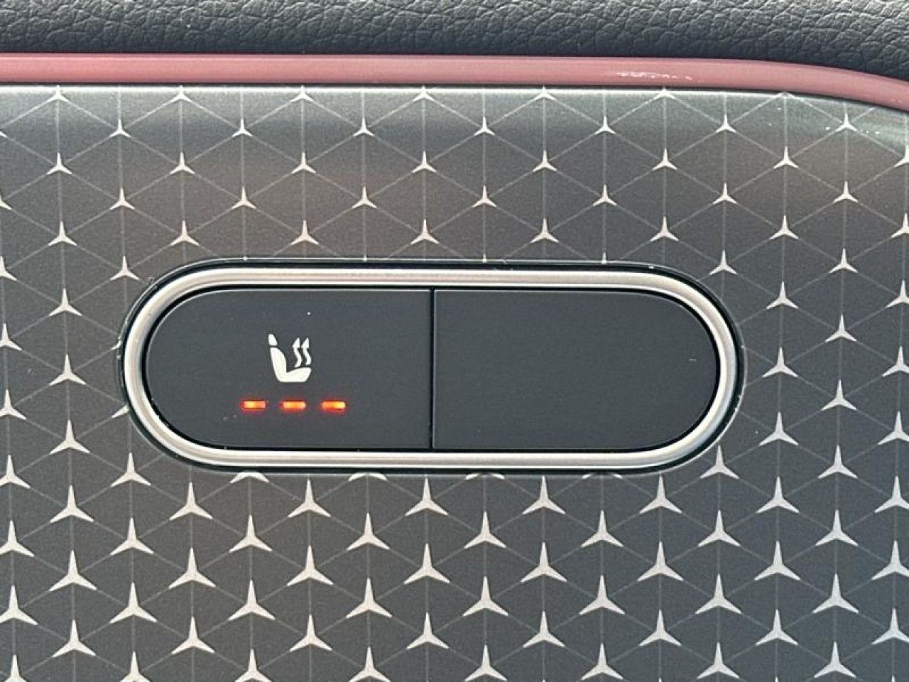 Photo du v&eacute;hicule 18 / 18