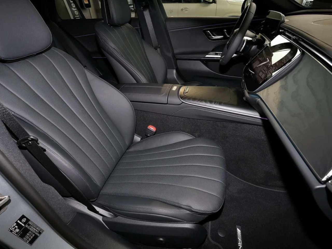 Mercedes-Benz E-Klasse – Bild 4