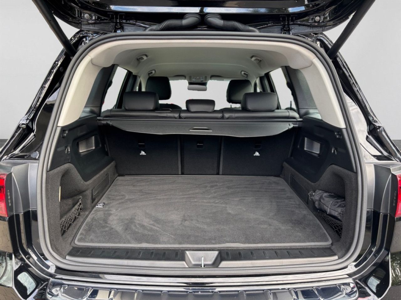 Mercedes-Benz GLB – Bild 12