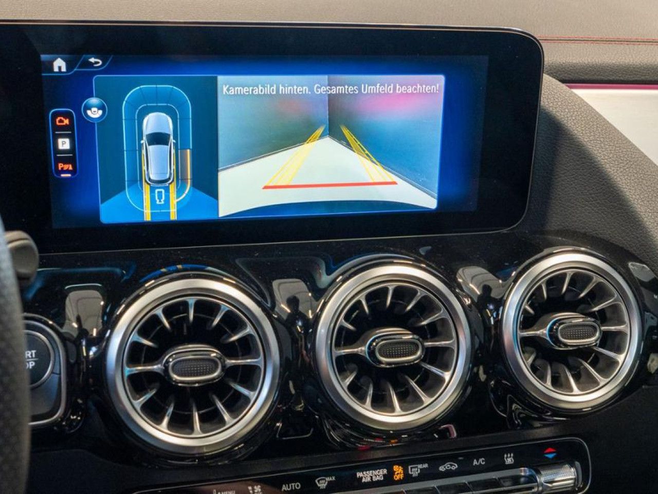 Mercedes-Benz EQA – Bild 12