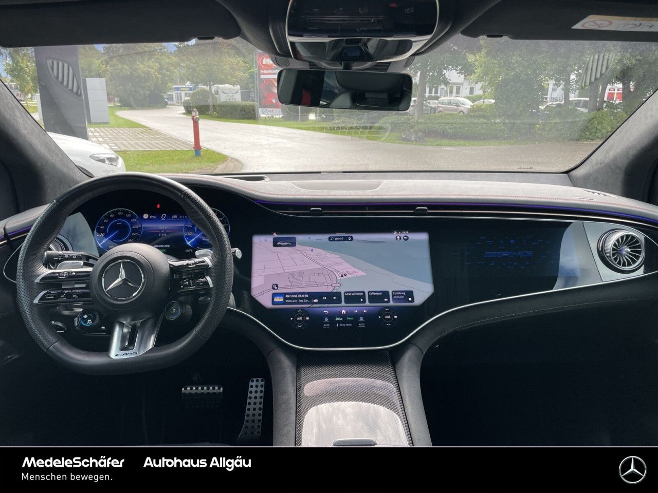 Mercedes-Benz EQE SUV – Bild 12