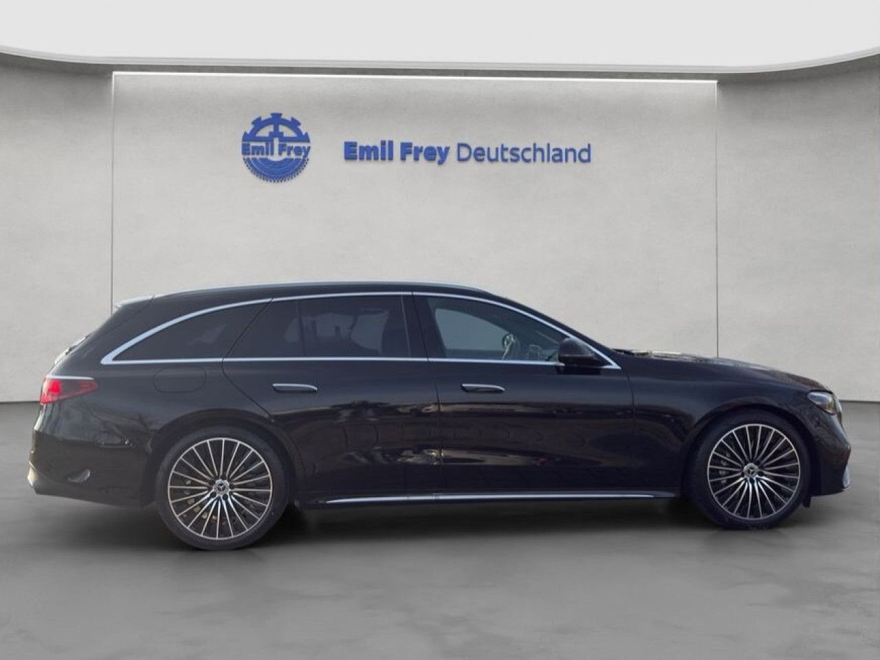 Mercedes-Benz E-Klasse – Bild 7