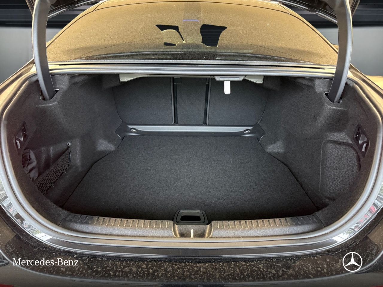 Mercedes-Benz E-Klasse – Bild 5