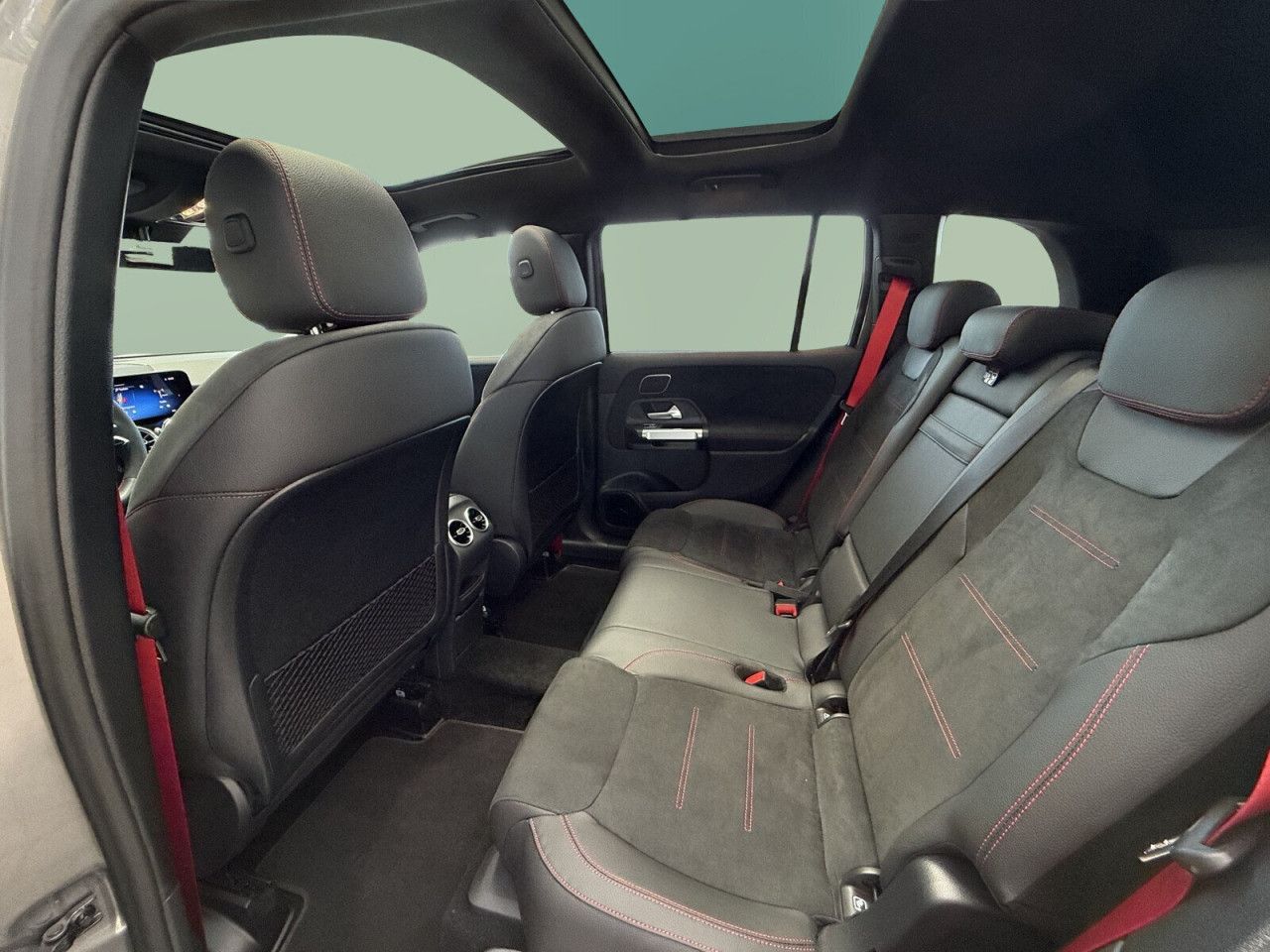 Mercedes-Benz GLB – Bild 11