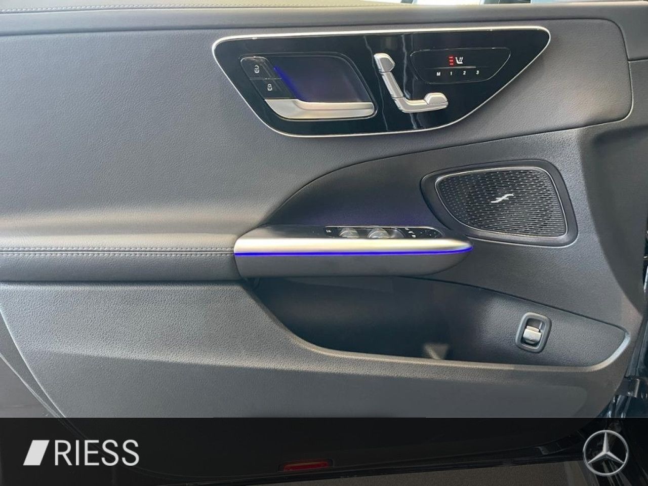 Mercedes-Benz C-Klasse – Bild 3