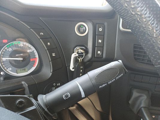 Vehicle image 14 / 16