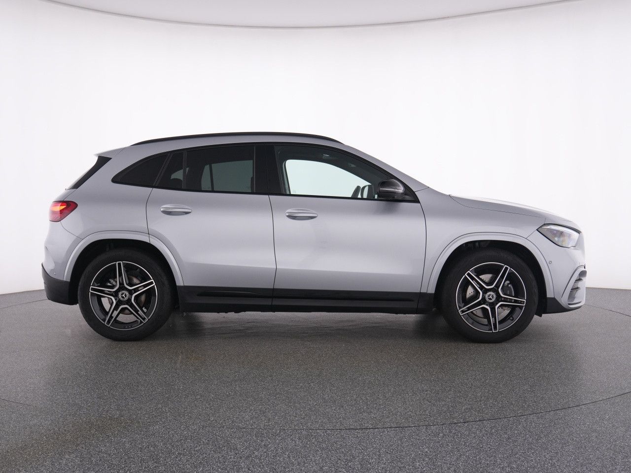 Mercedes-Benz GLA – Bild 11