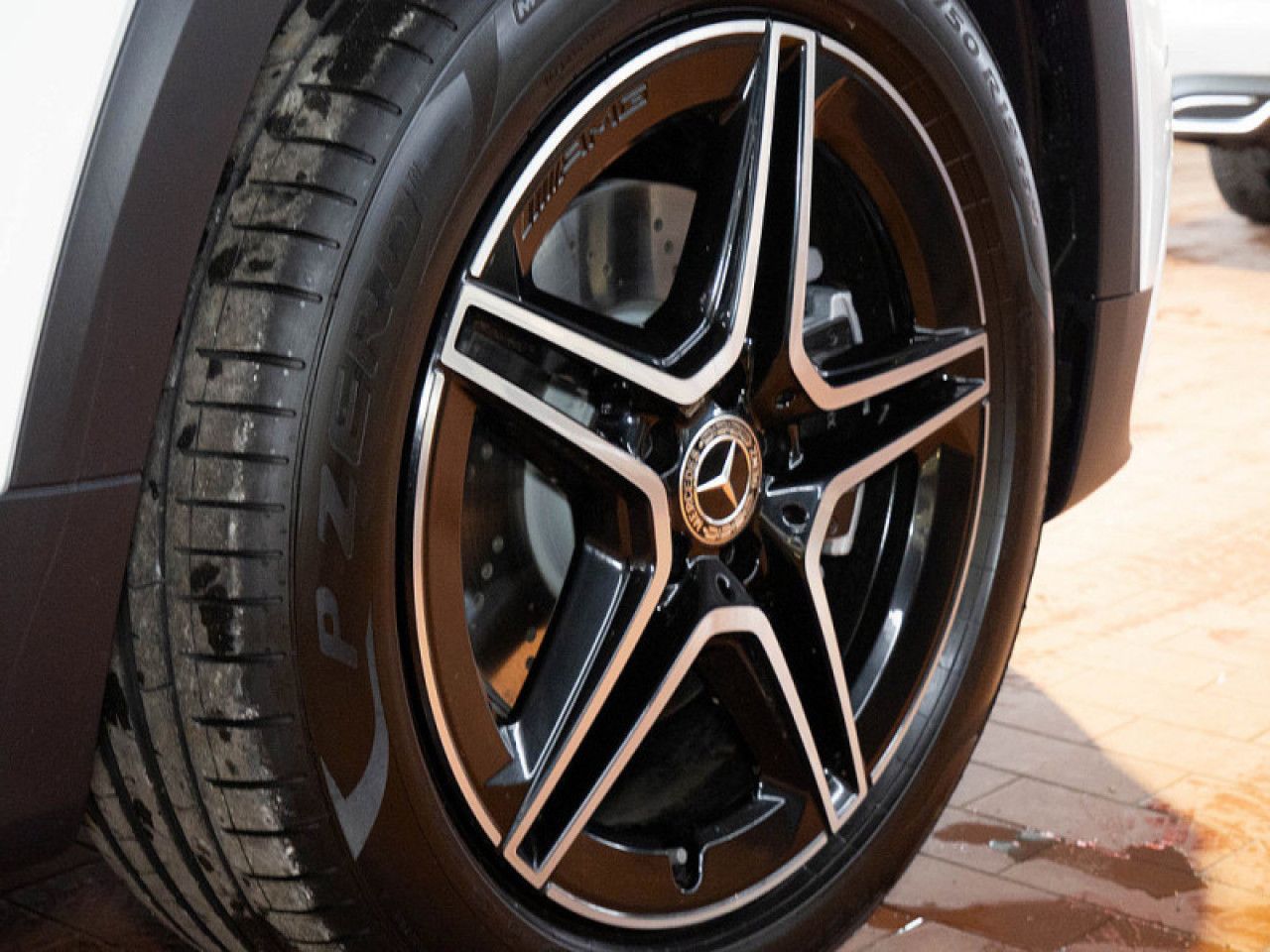 Mercedes-Benz GLB – Bild 9