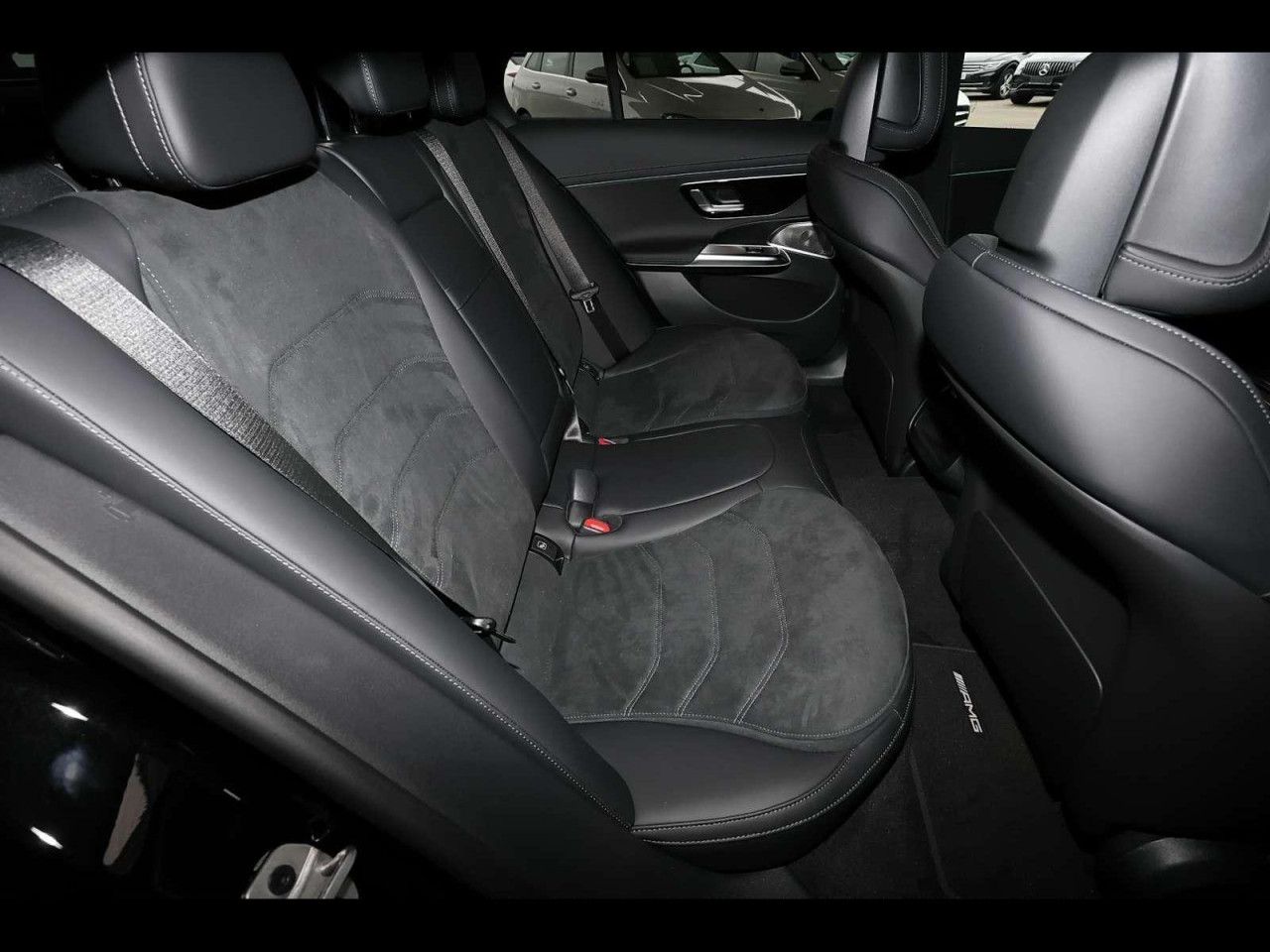Mercedes-Benz E-Klasse – Bild 6