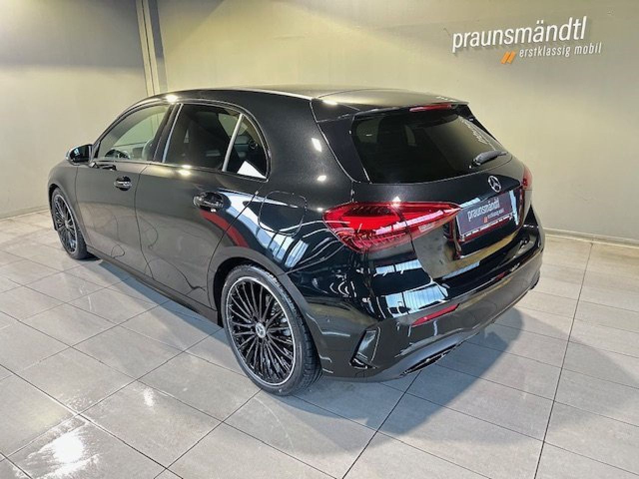 Fahrzeugbild 12 / 16