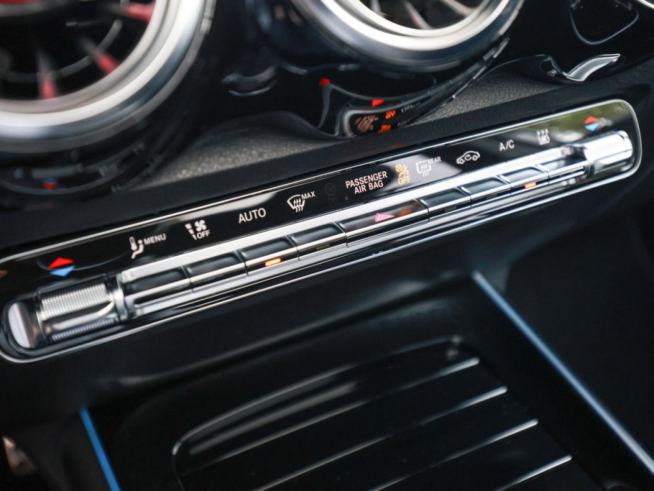 Mercedes-Benz EQB – Bild 15