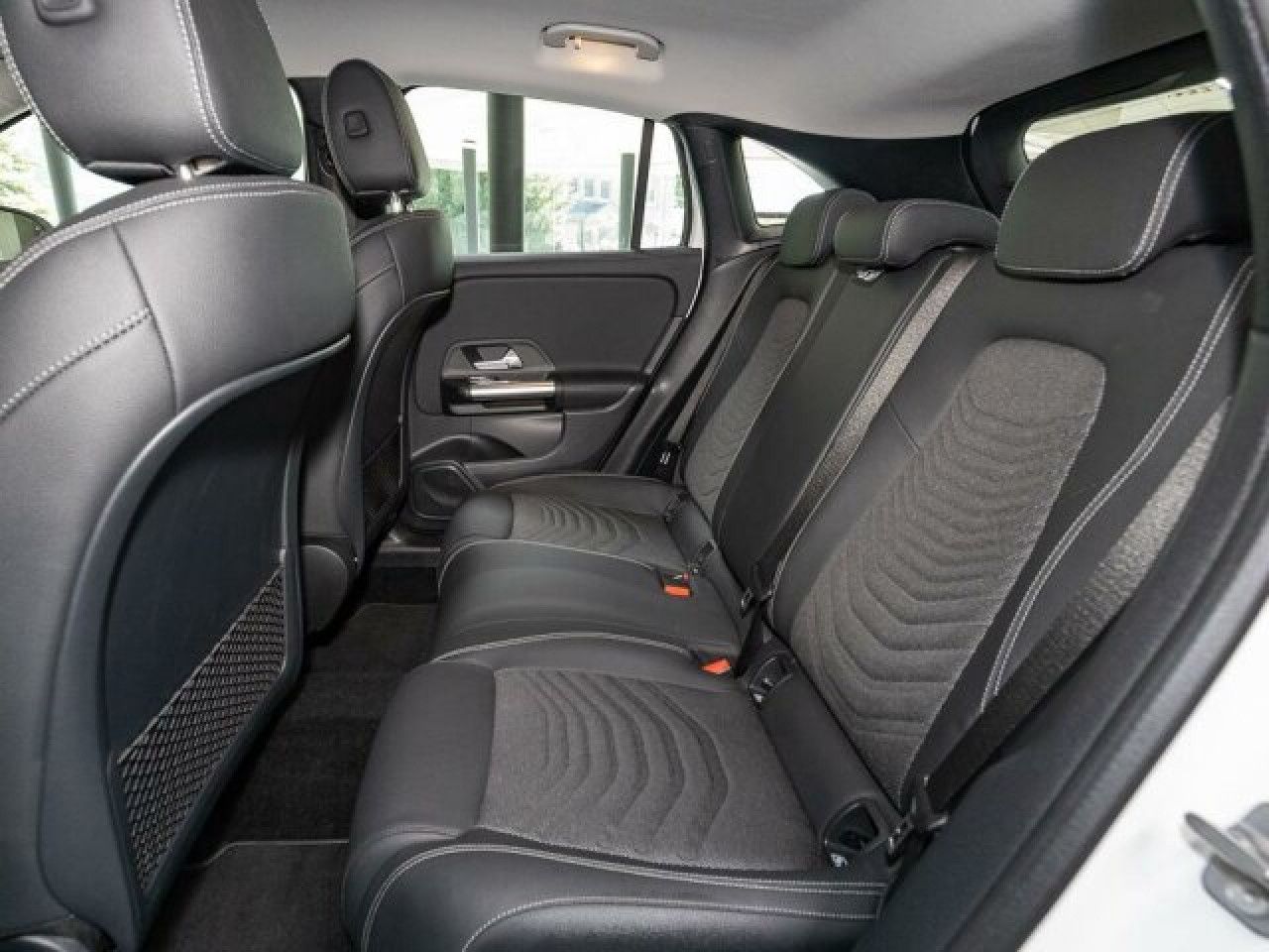 Fahrzeugbild 12 / 15