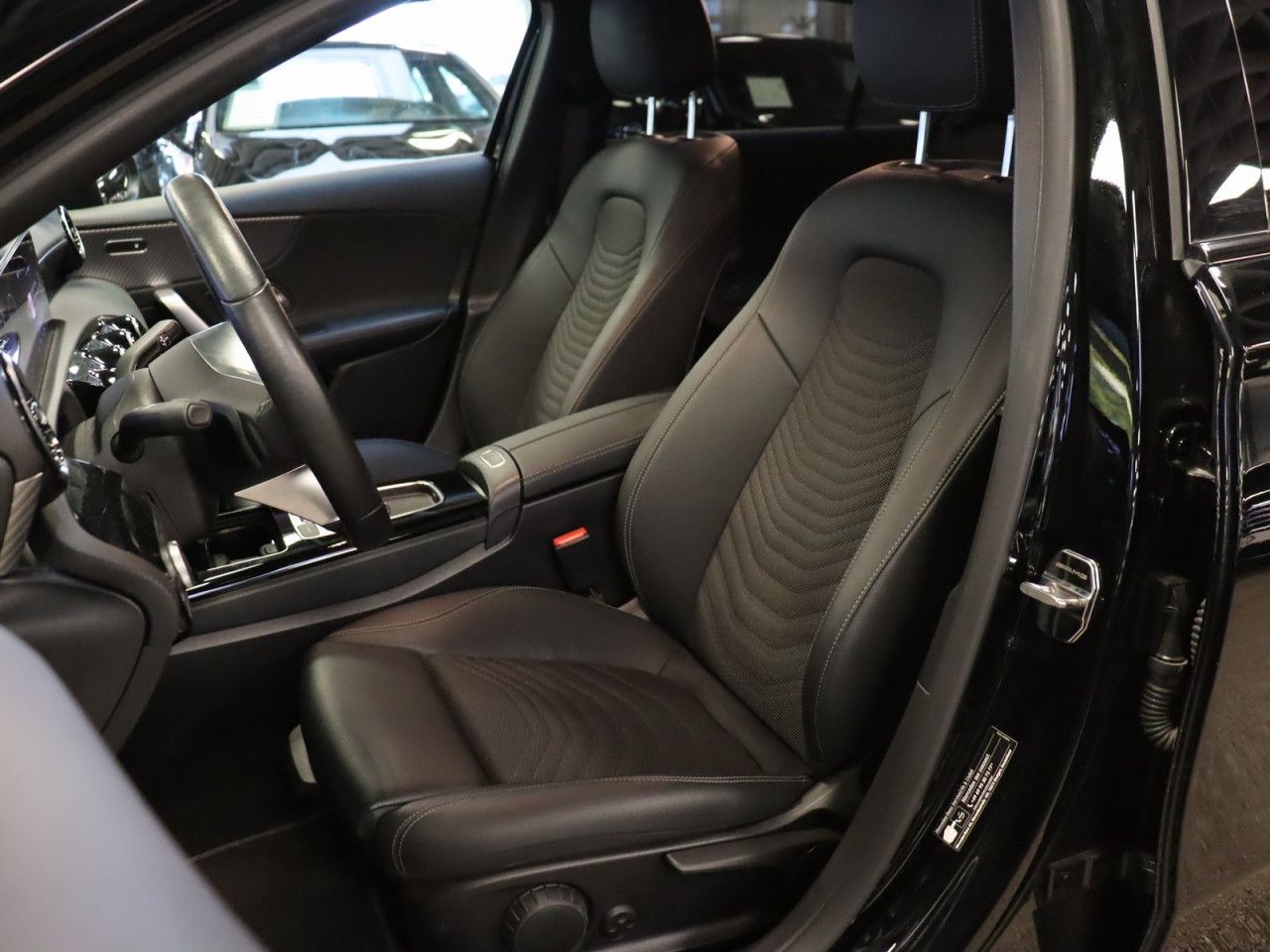 Mercedes-Benz A-Klasse – Bild 8
