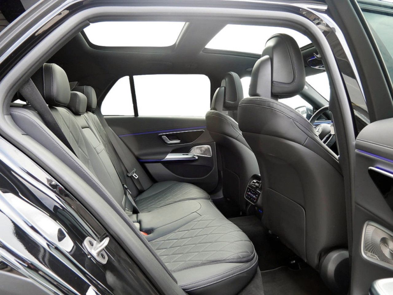 Mercedes-Benz E-Klasse – Bild 6