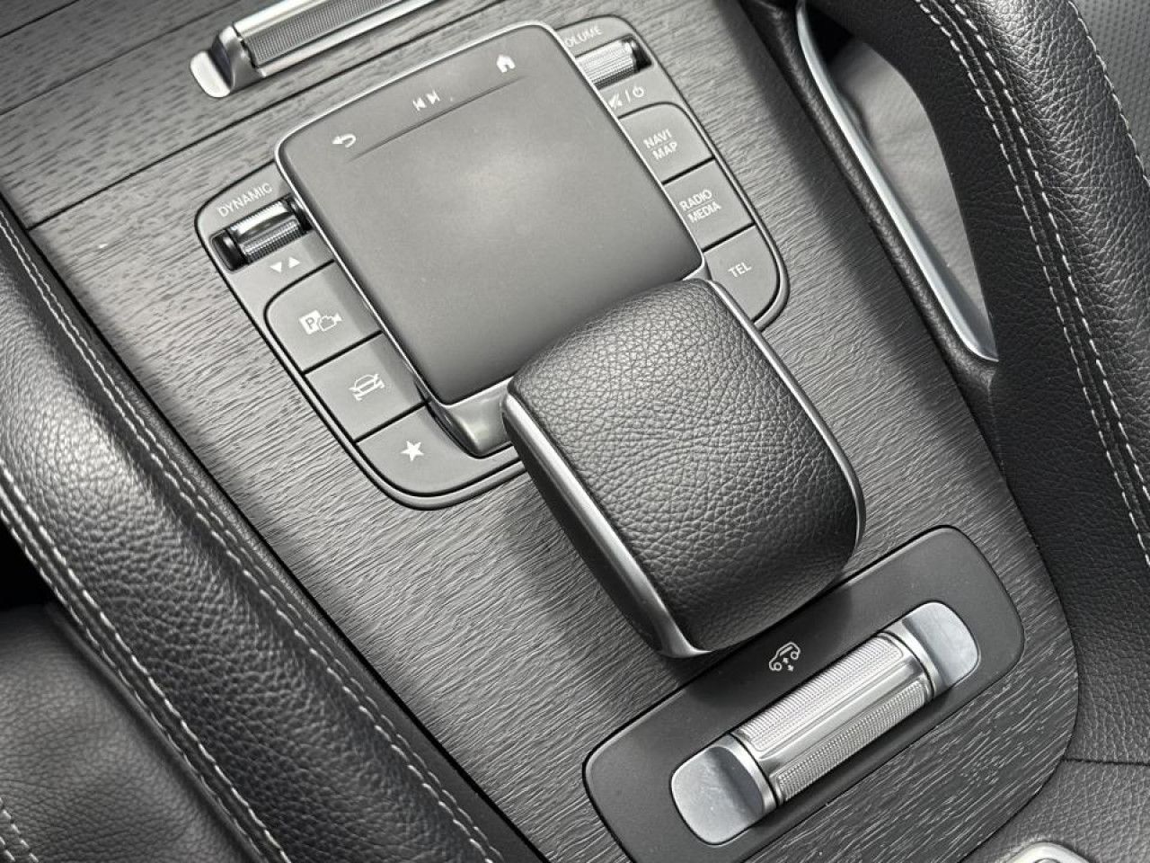 Zdjęcie pojazdu 17 / 23