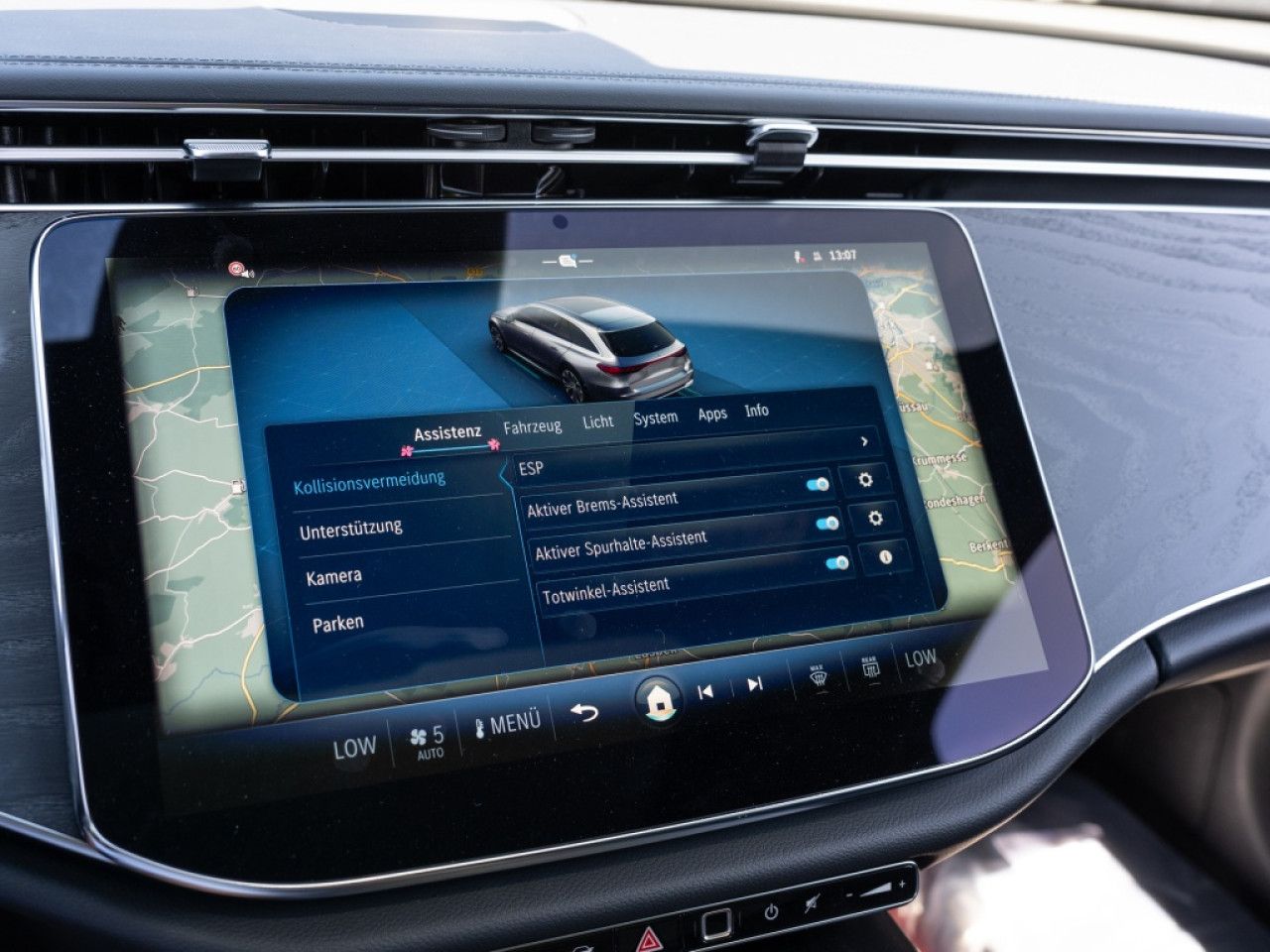 Mercedes-Benz E-Klasse – Bild 16