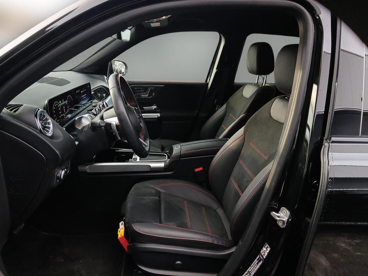 Zdjęcie pojazdu 14 / 24