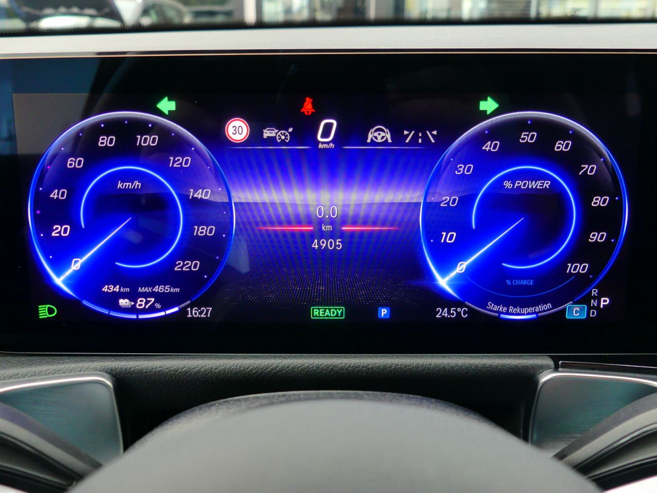 Mercedes-Benz EQB – Bild 7