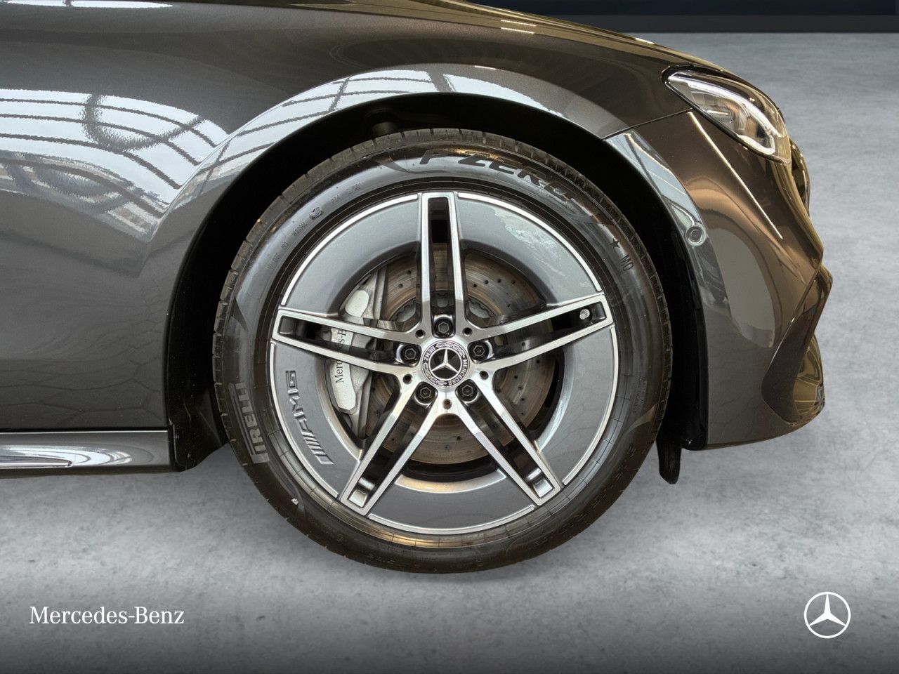 Mercedes-Benz E-Klasse – Bild 2