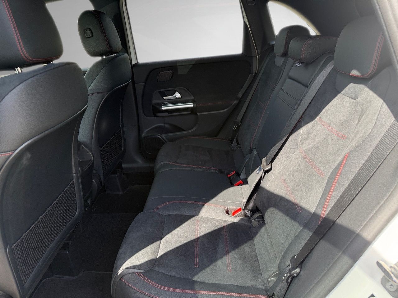 Mercedes-Benz B-Klasse – Bild 16